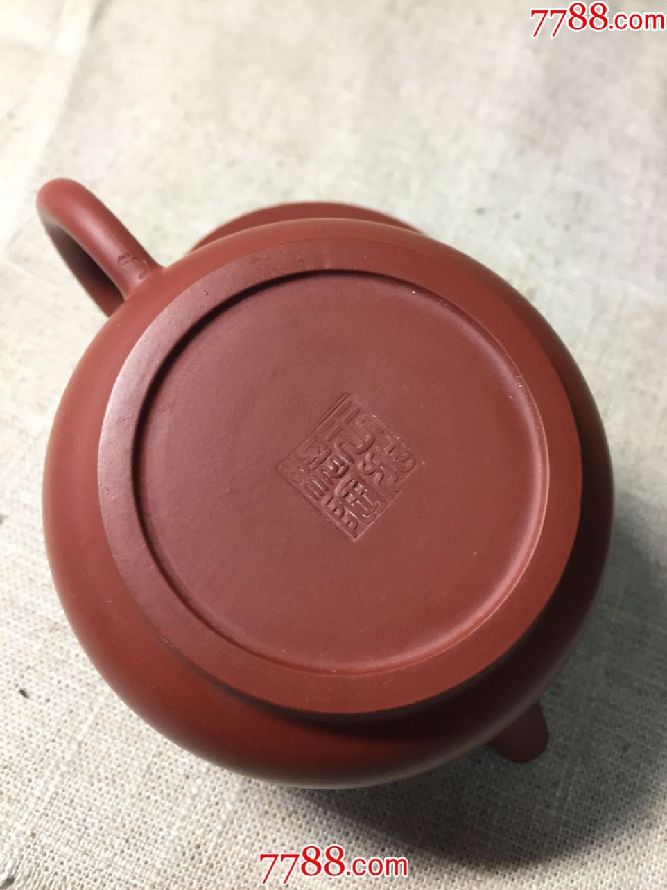 宜兴紫砂朱泥大红袍壶(王旭大师制)