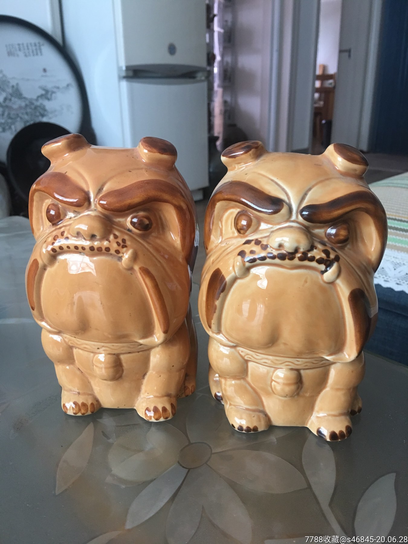 淄博美陶狮子狗摆件一对