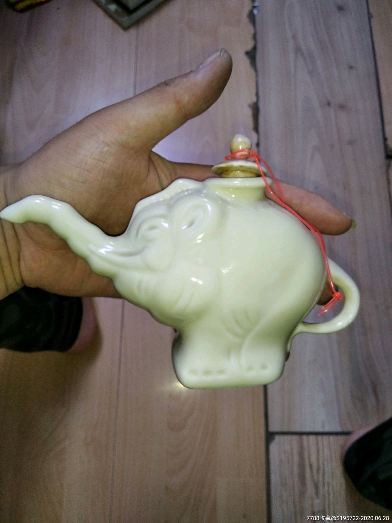 茶壶酒壶大象壶少见薄瓷的