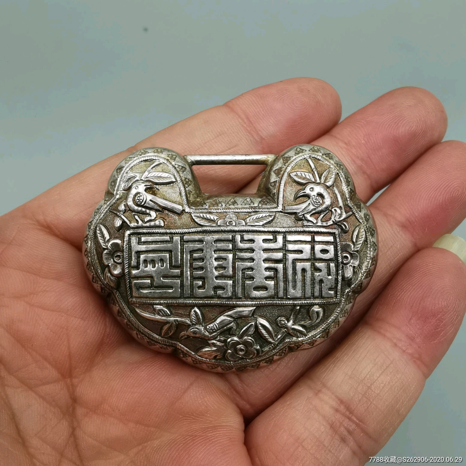 老银锁手工錾刻福寿康宁图纯银锁挂坠平安富贵锁古典项链佩饰颈饰