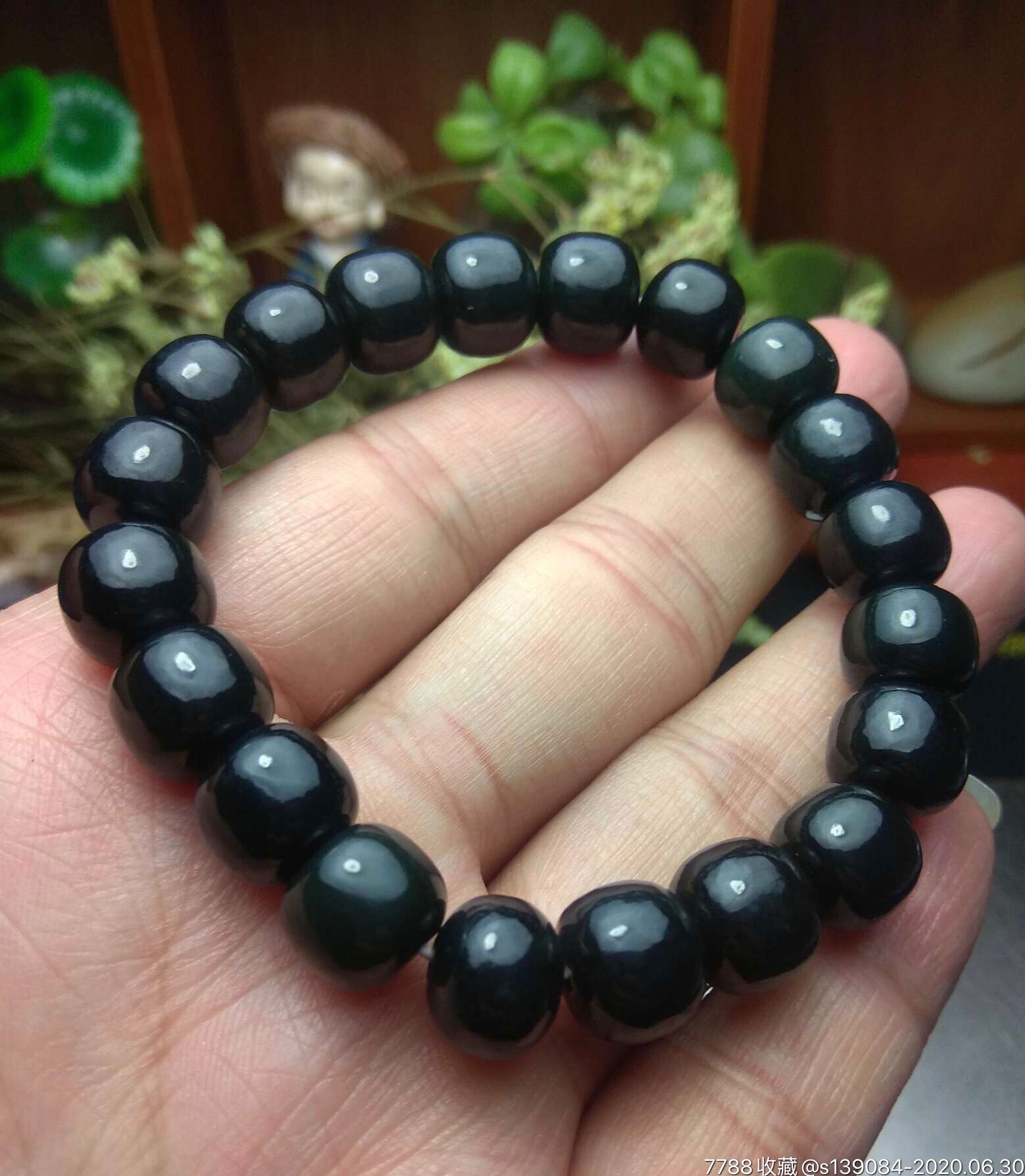 新疆和田玉墨玉手链,带证书,包真