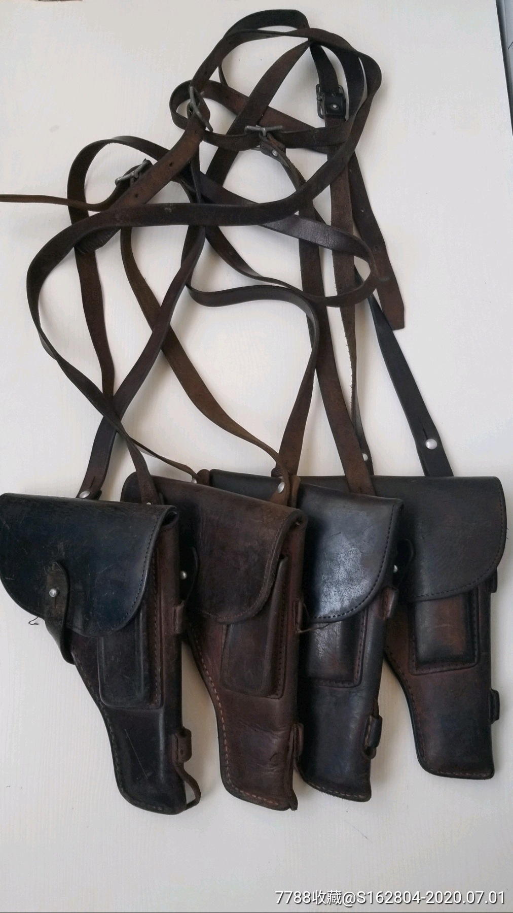 老牛皮枪套四个