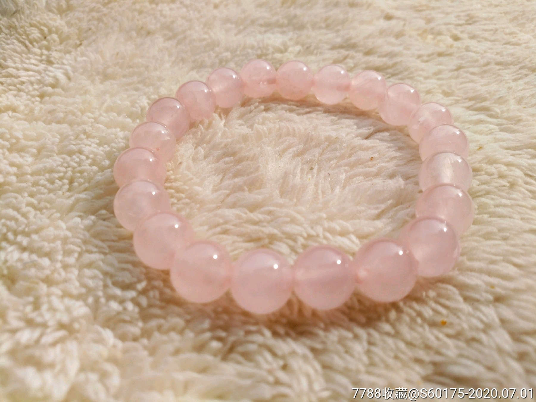 天然粉玛瑙8mm佛珠手串