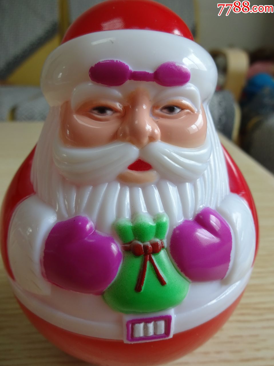 圣诞老人不倒翁