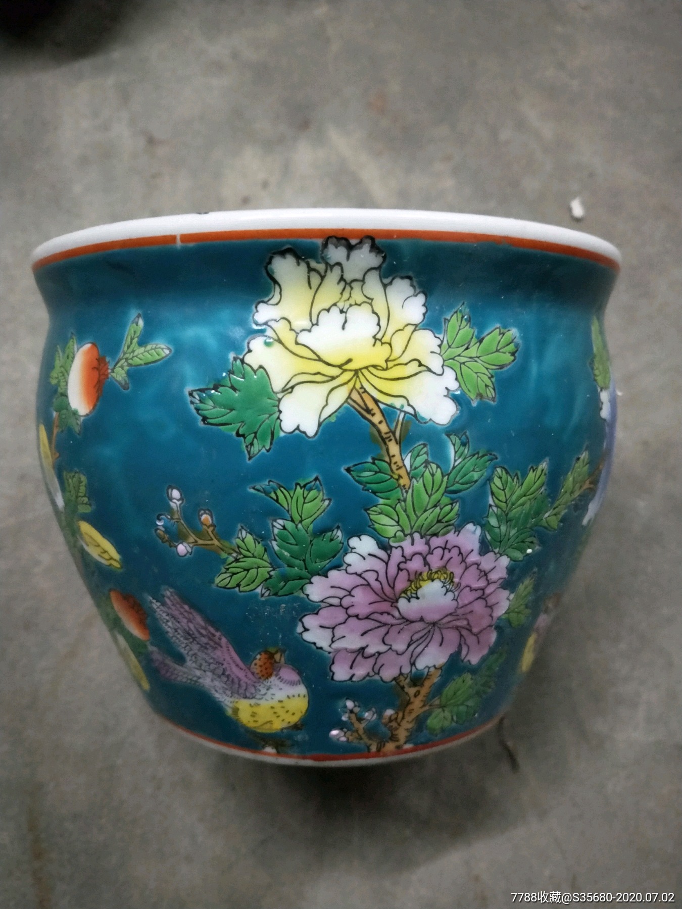 釉上彩粉彩小缸