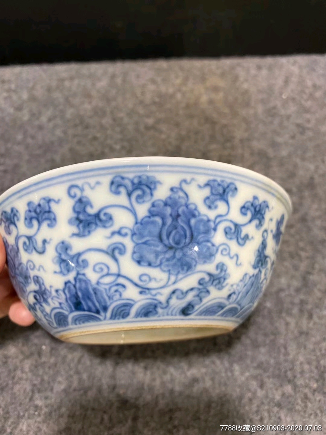 明成化青花花卉海水纹卧足杯_青花瓷_第5张_7788瓷器