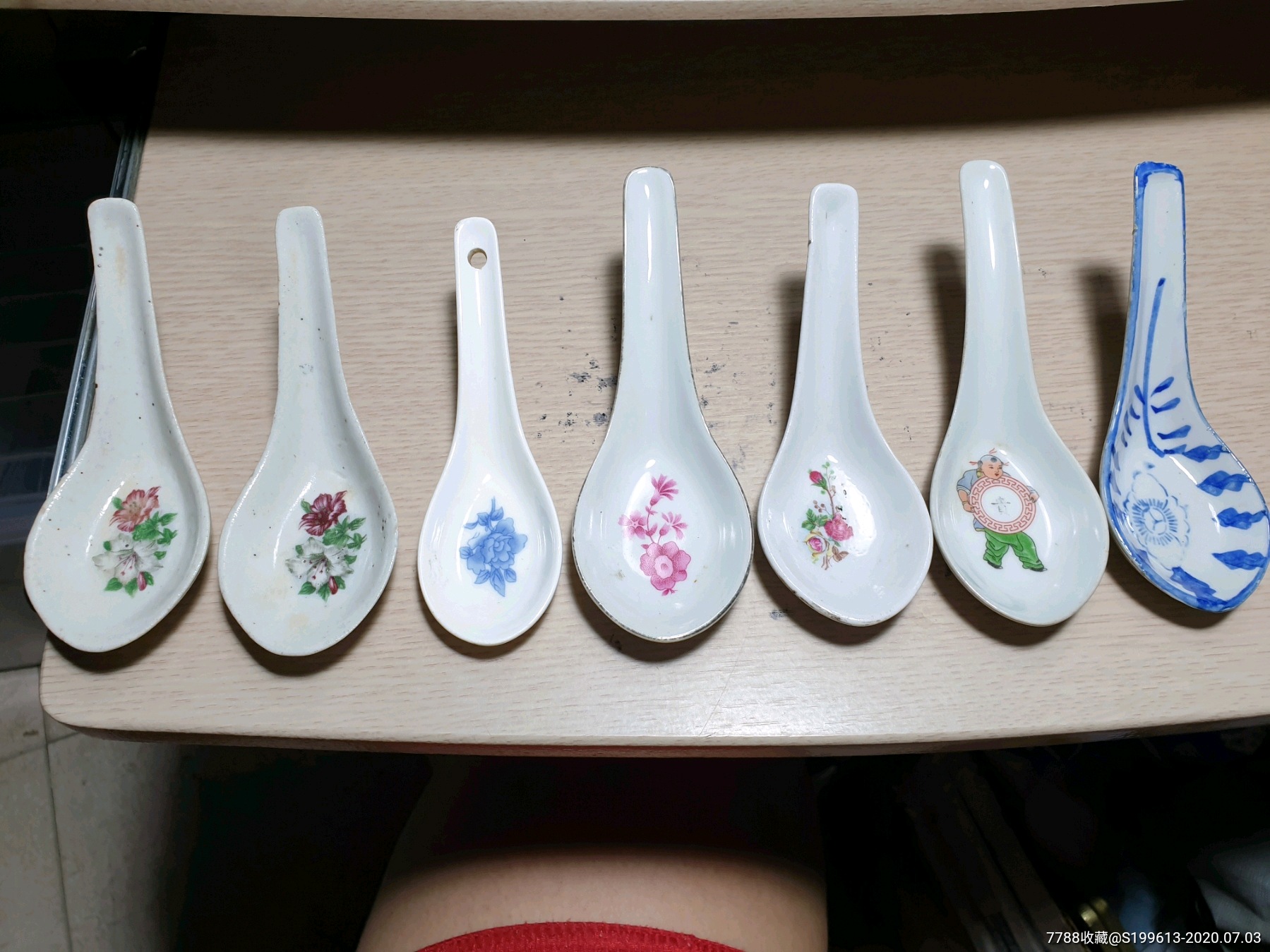 古风-瓷器#闲,7,80年代,小瓷勺,调羹,部分是支钉烧,5元一只,24只窗