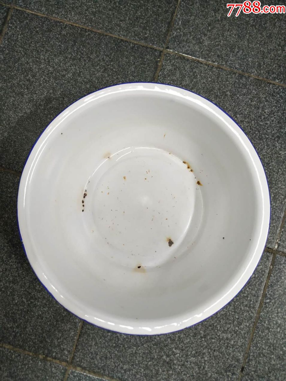 破搪瓷盘子,买3赠1