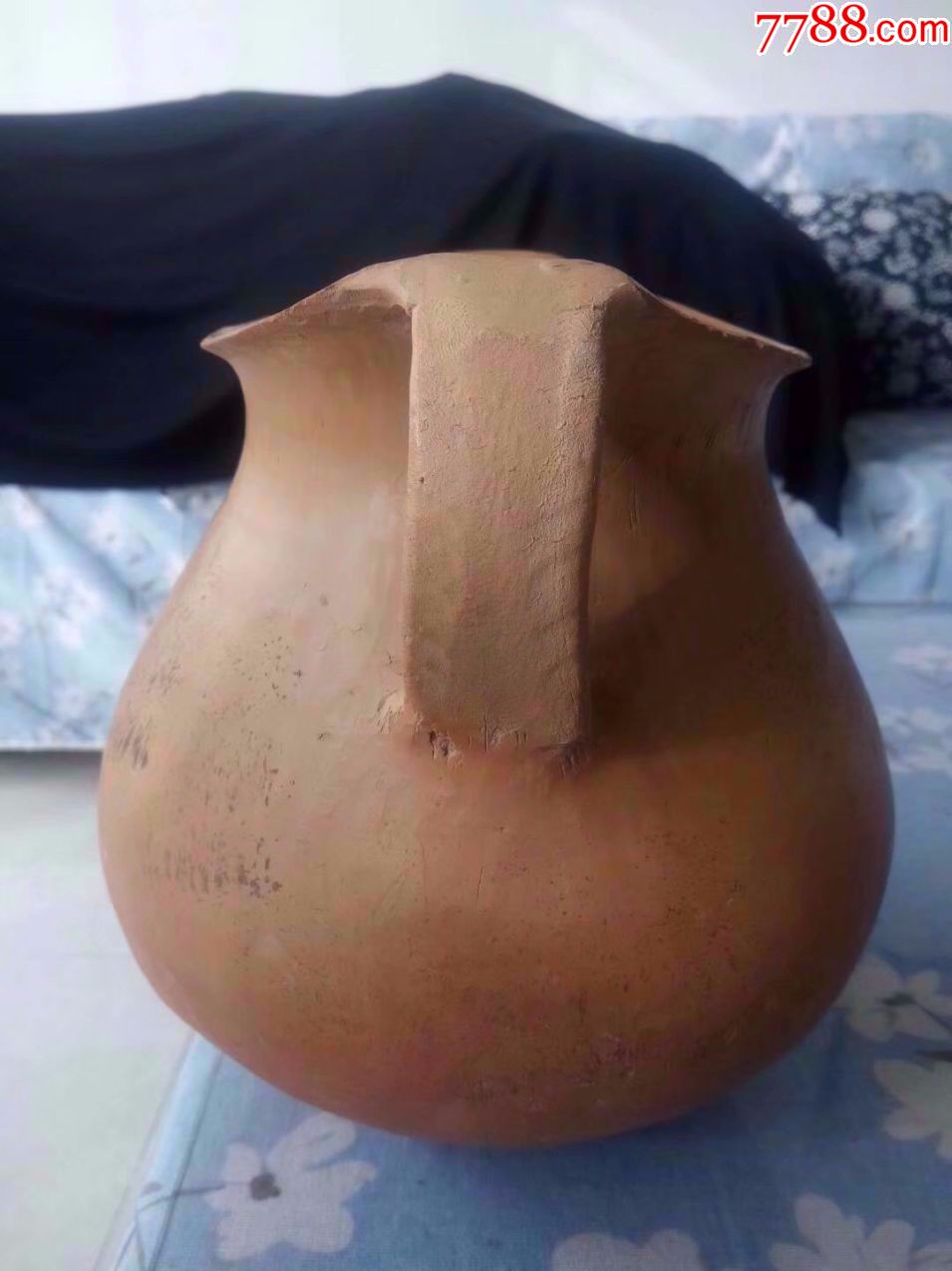 21乘14乘7厘米大小红陶双耳罐