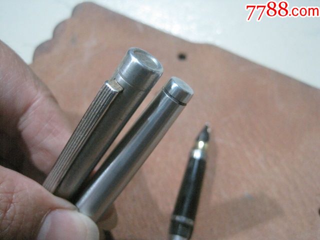 永生322钢笔两支合售(同型号不同款)