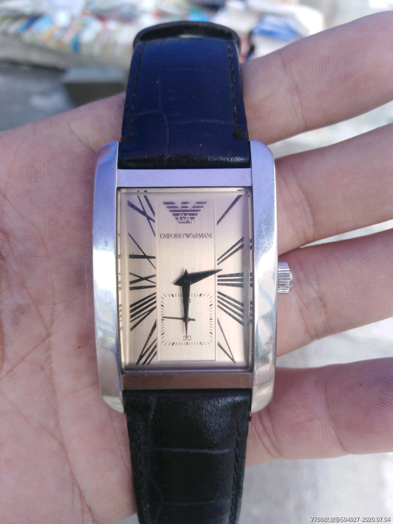 阿玛尼石英男表