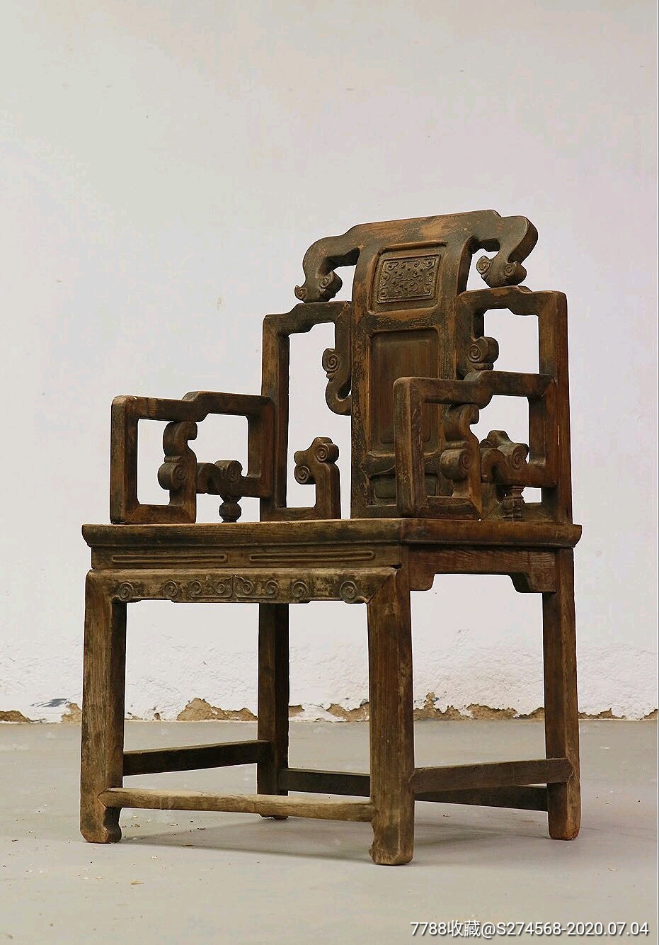 榉木太师椅,牢固无修,背板红木装板,做工讲究精致,蝌