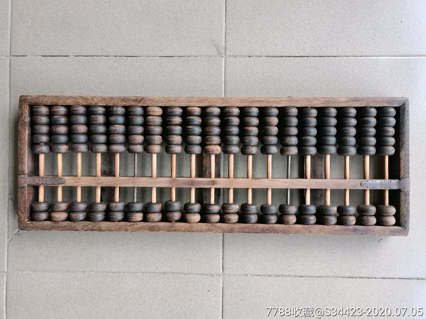 19档鸡翅木大算盘