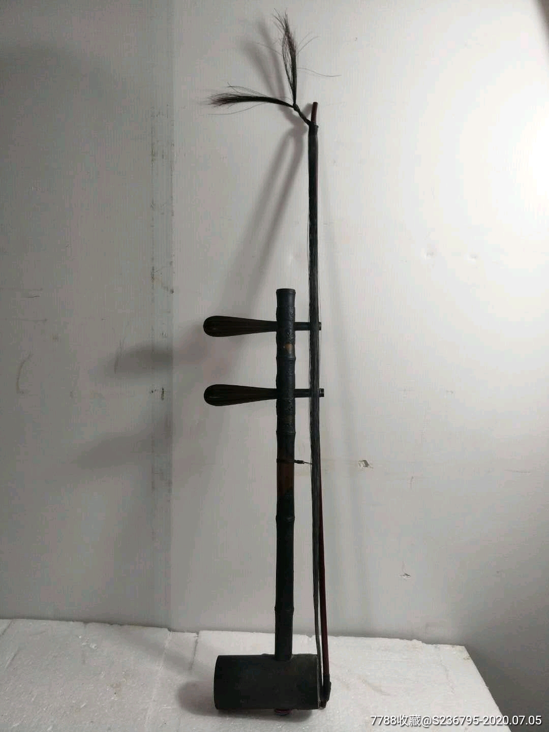 史善朋制老京胡一把