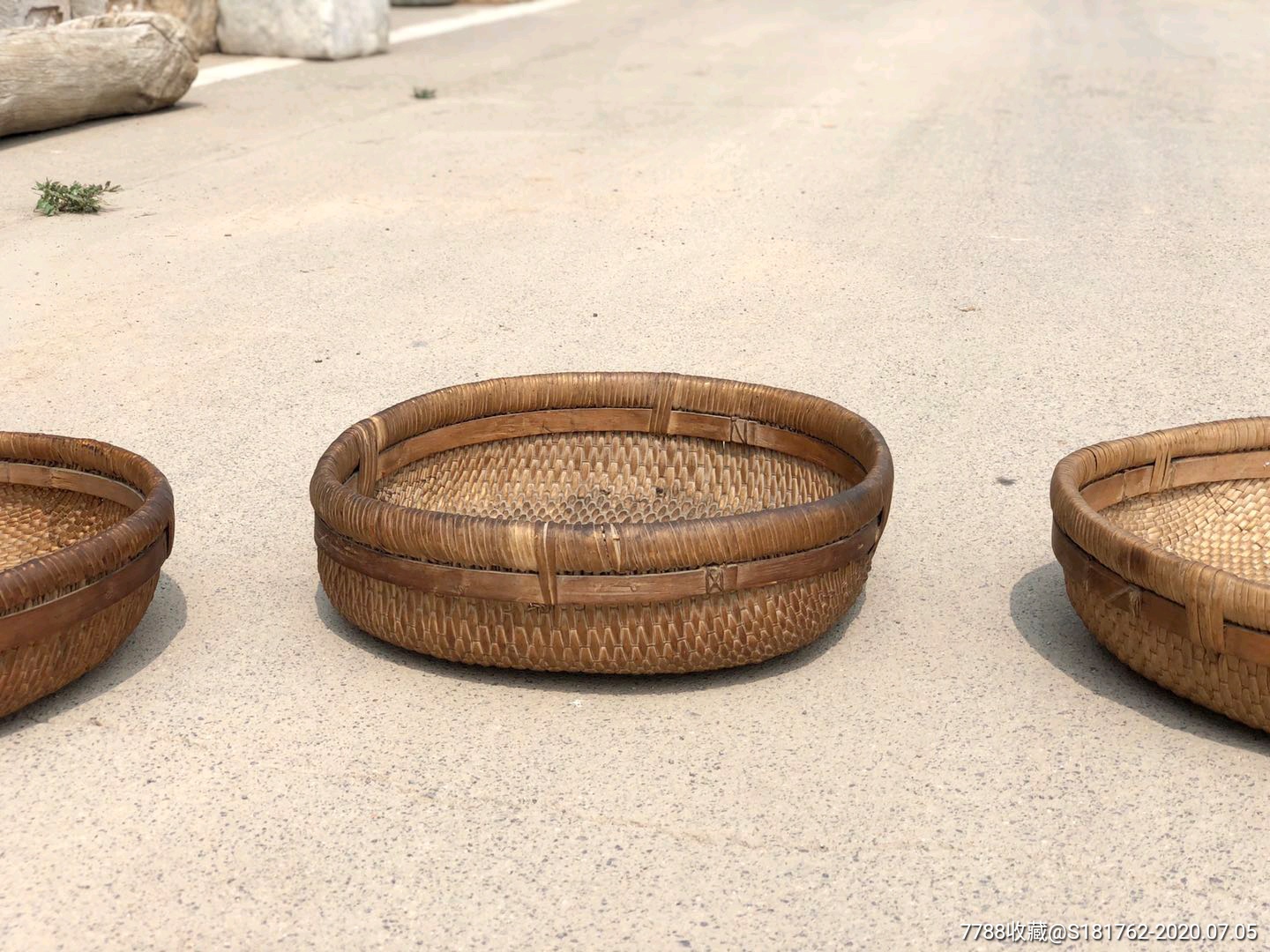 柳编民俗簸箩