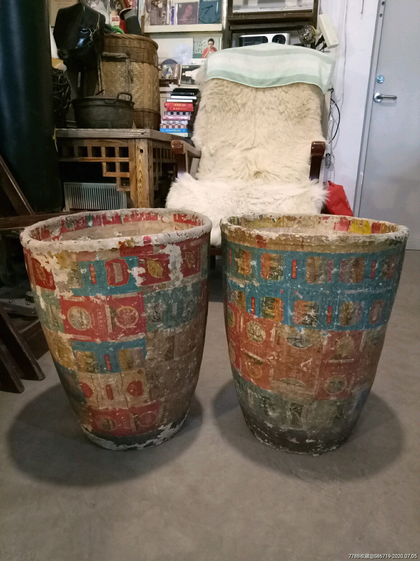 烟标糊的超大米面缸一对运费到付