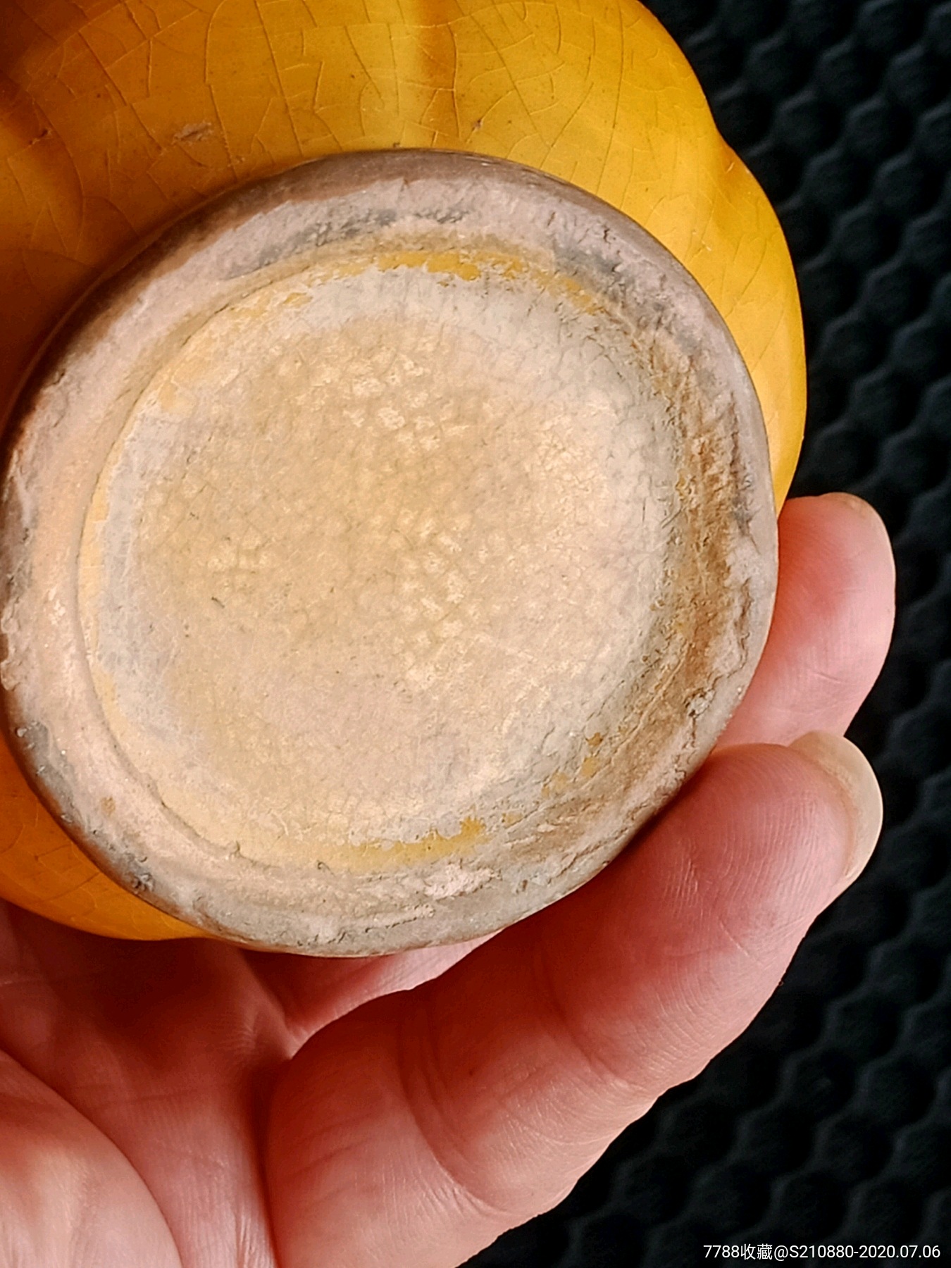 黄釉瓜棱葫芦瓶_黄釉瓷_第3张_7788瓷器