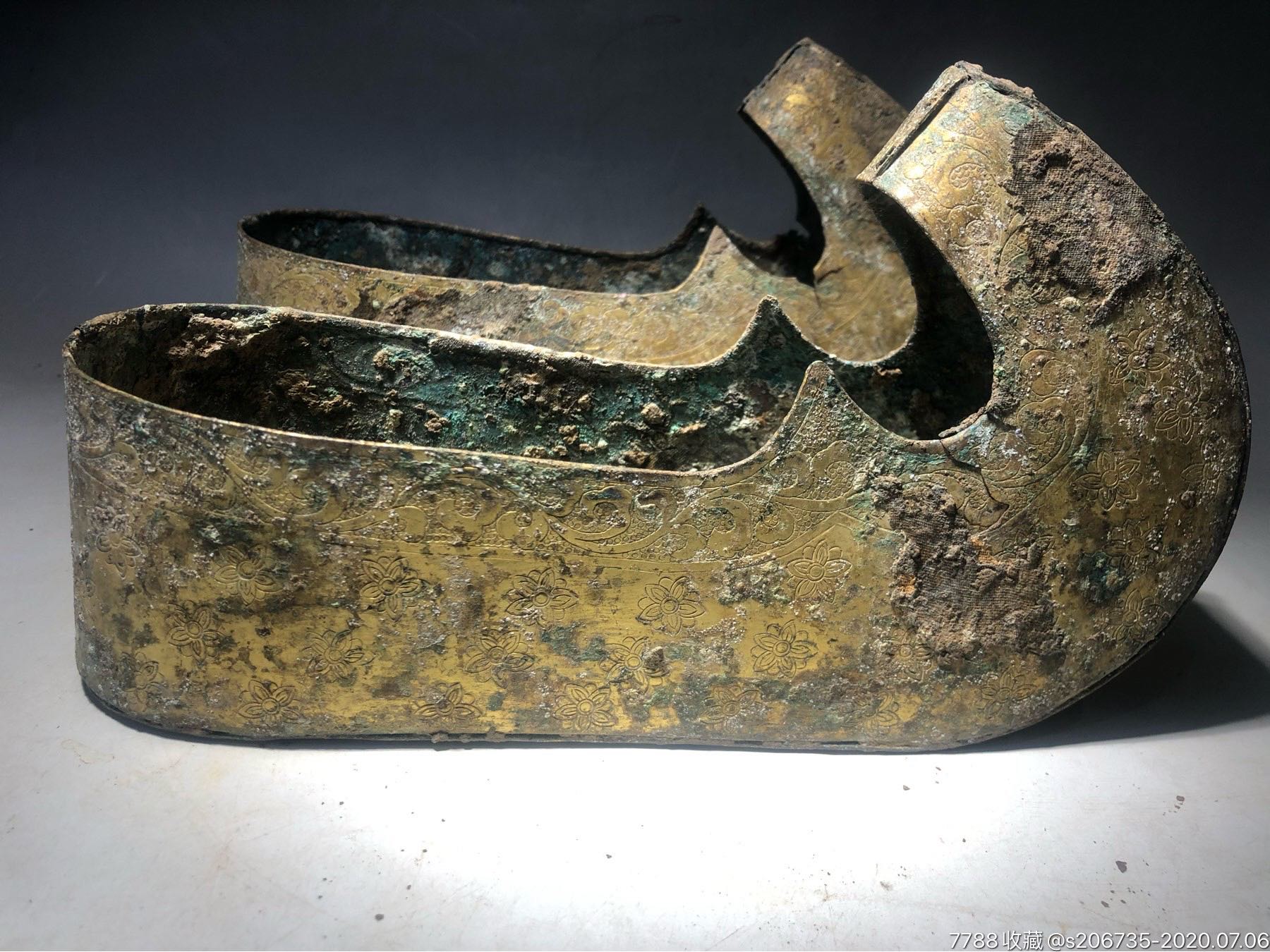 青铜鞋