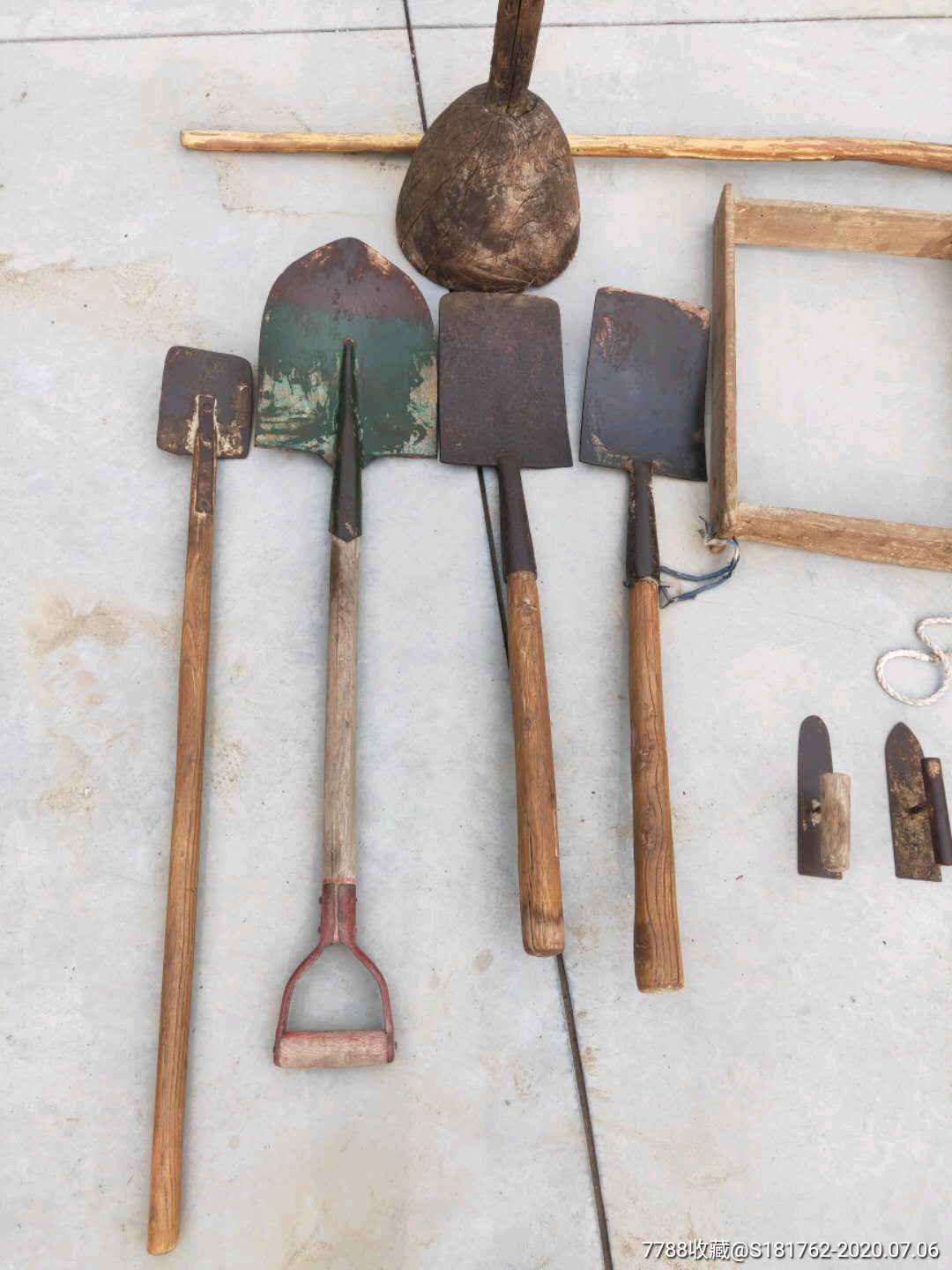 老民俗建房工具