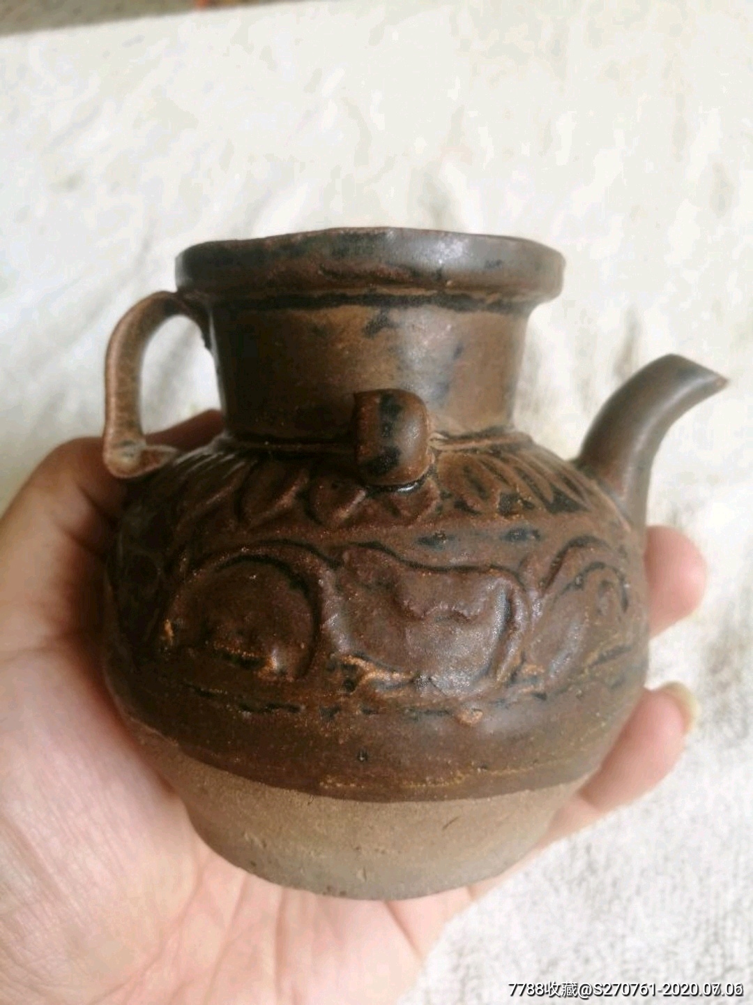 元代赣州窑黑釉小执壶