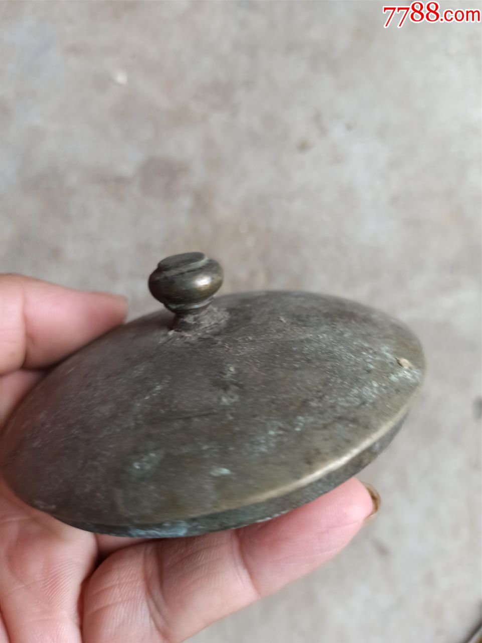 全品铜盖子,品相如图,几十年的东西