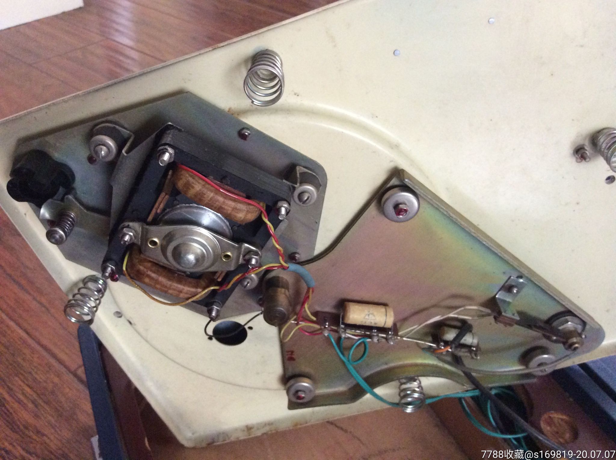 中华206型电唱盘【电唱机】