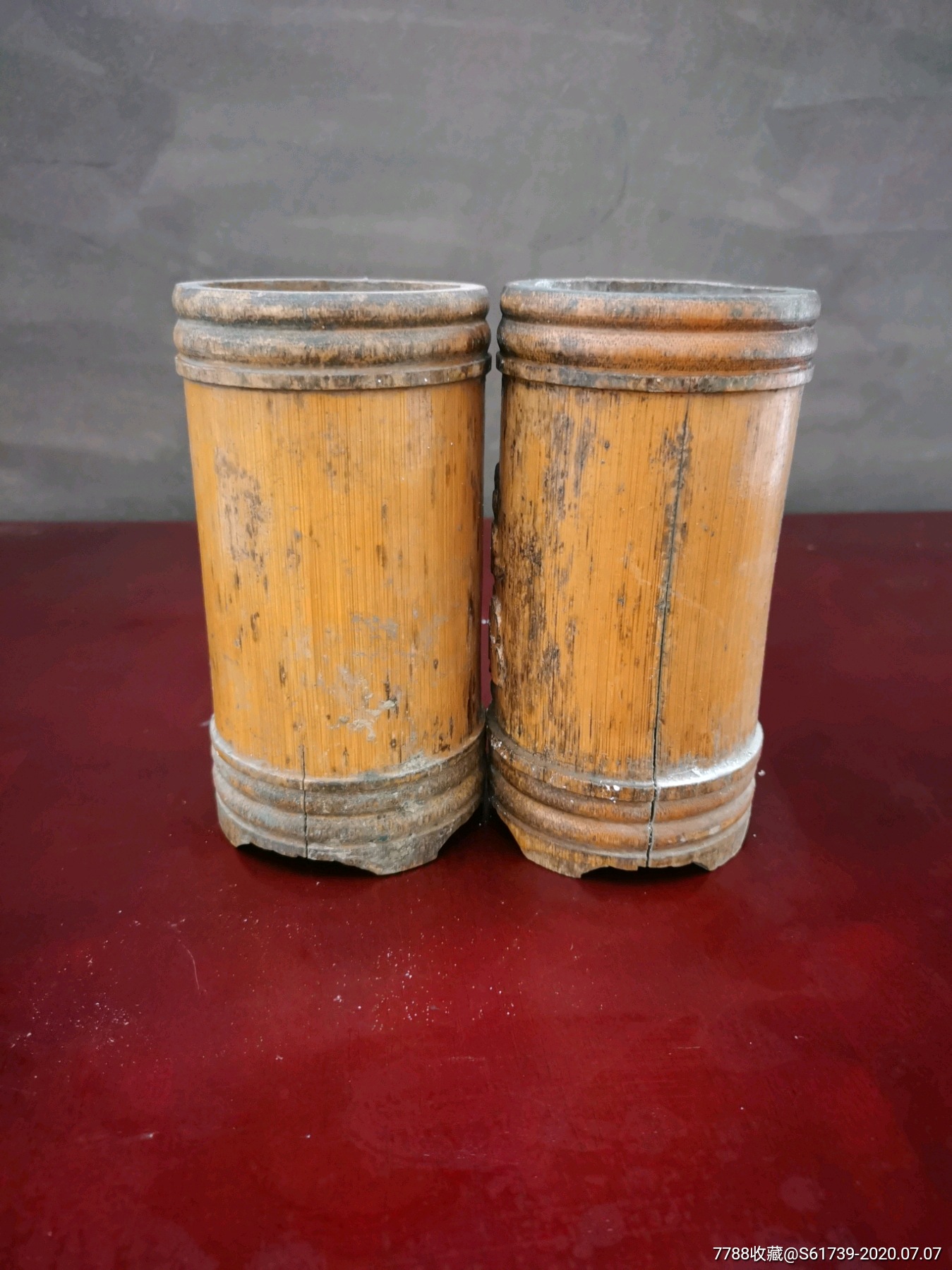 民国花卉笔筒一对