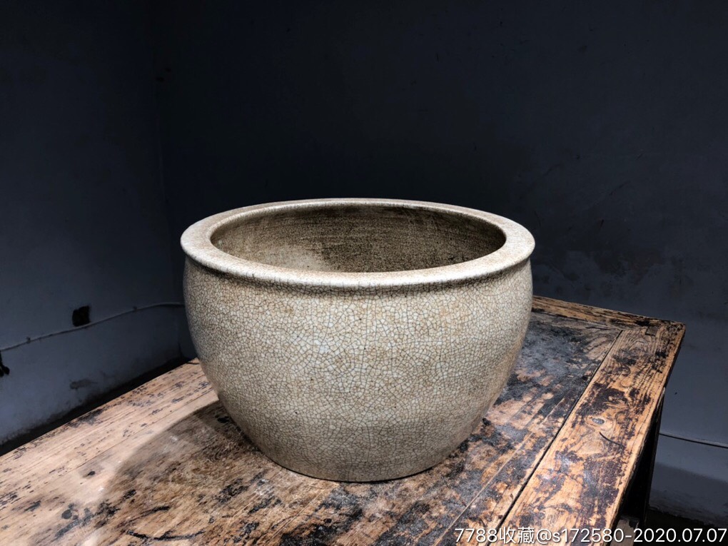 【哥窑大卷缸】,单色白瓷_第2张_7788白瓷收藏