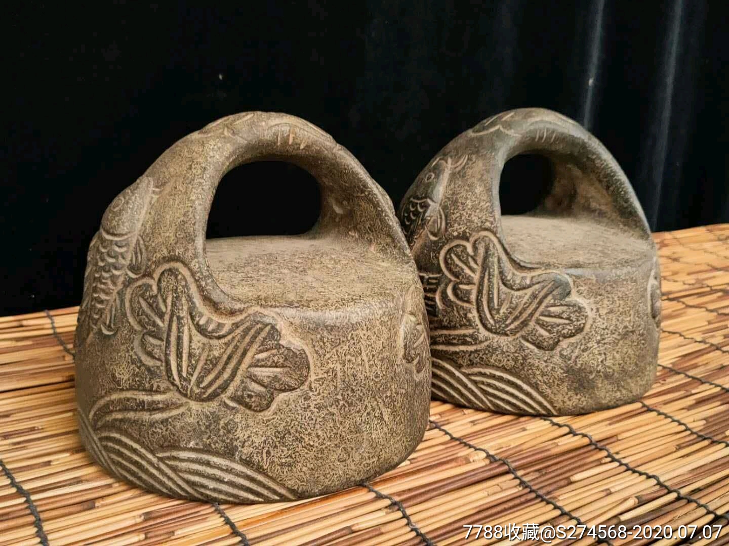 青石石锁~练工石造型漂亮高浮雕雕工精美漂亮,做工小巧精致,强身健体