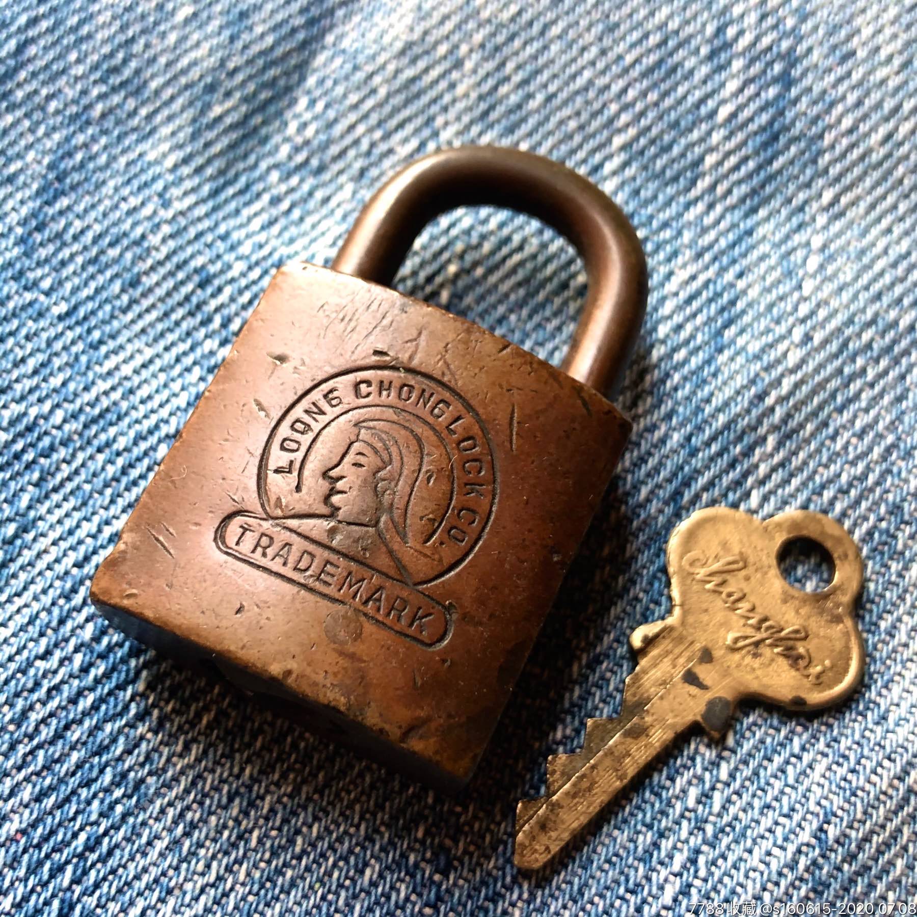 民国时期英国女王头像老铜锁