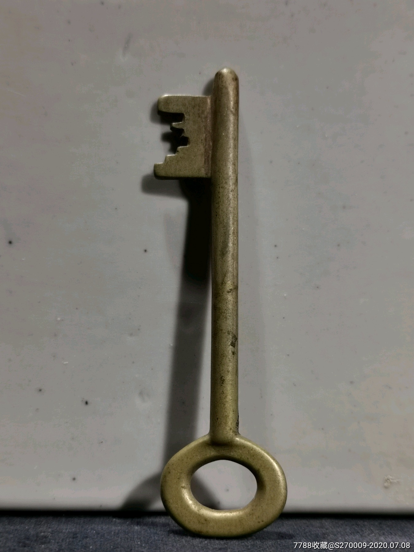 下乡收获纯铜钥匙
