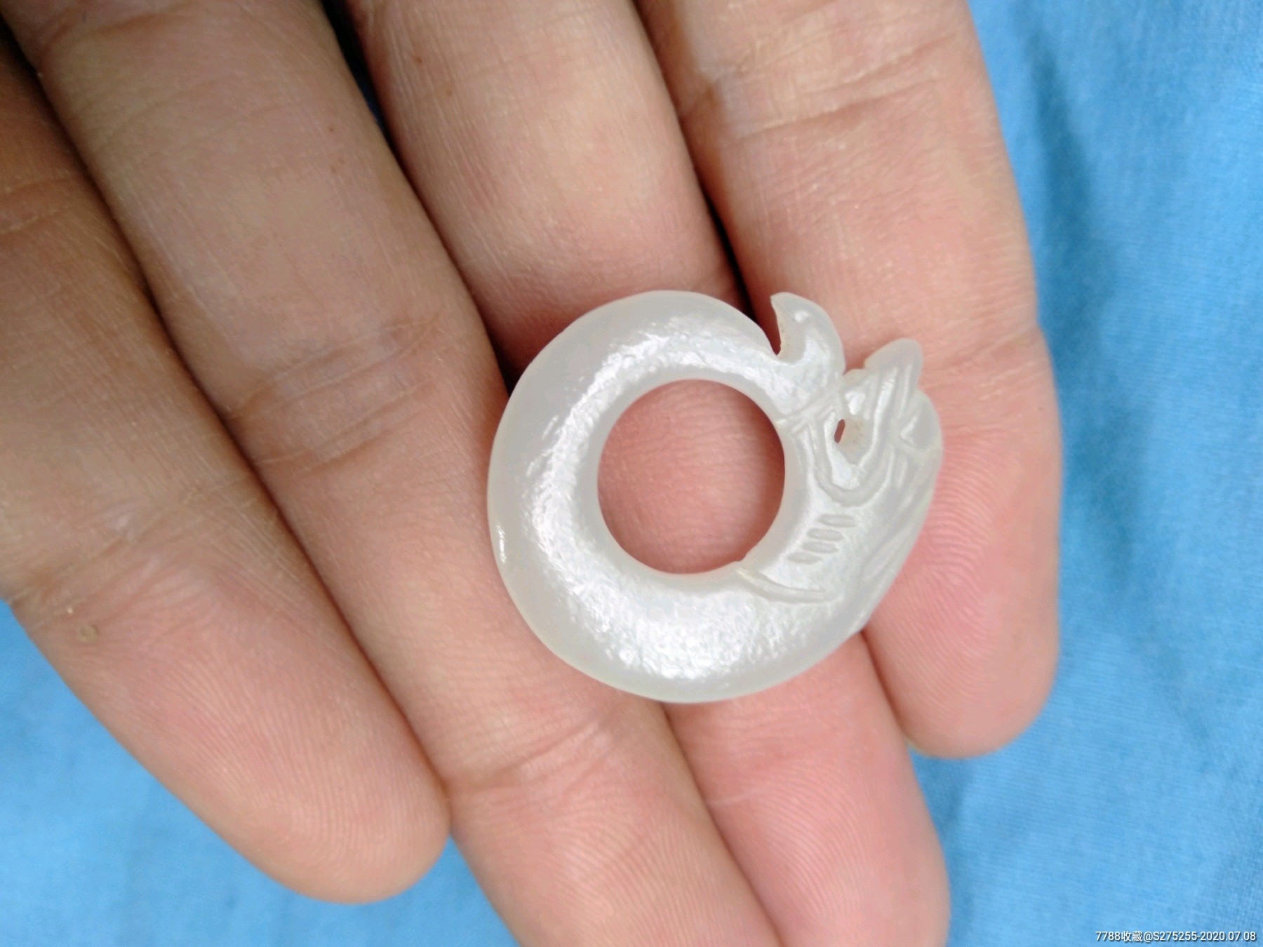 老和田白玉龙型小挂件