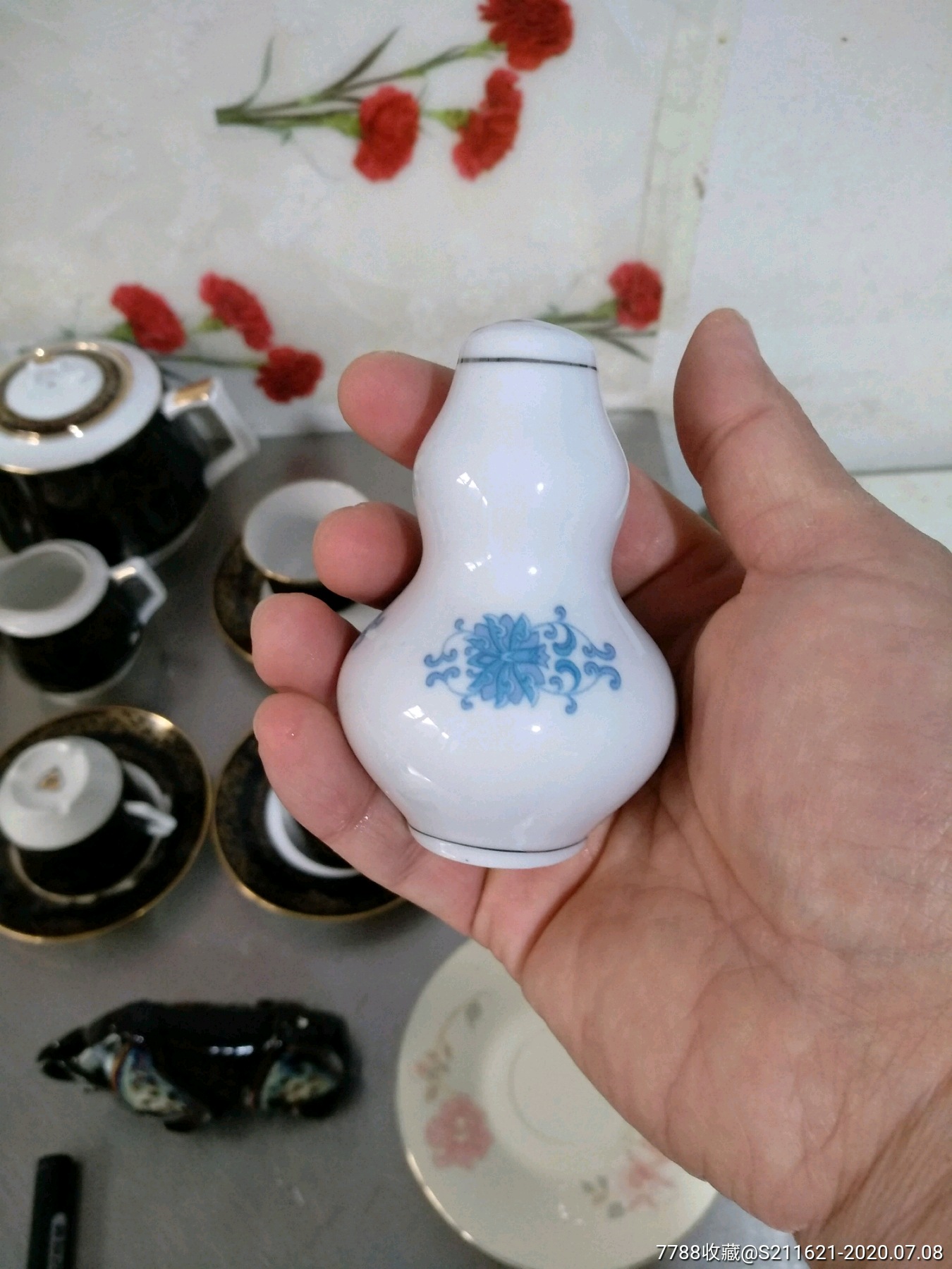 唐山白玉青花葫芦瓷瓶