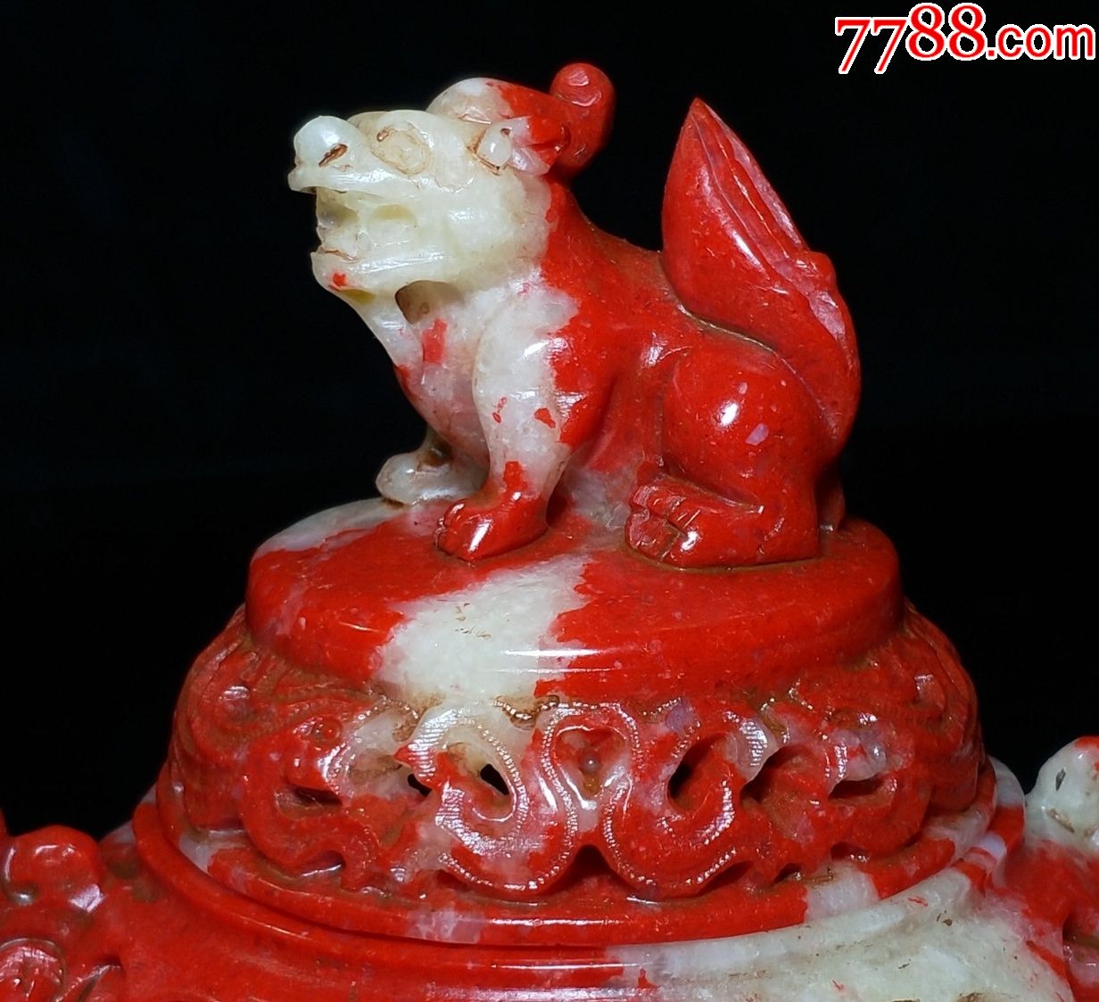 珍藏鸡血石香炉