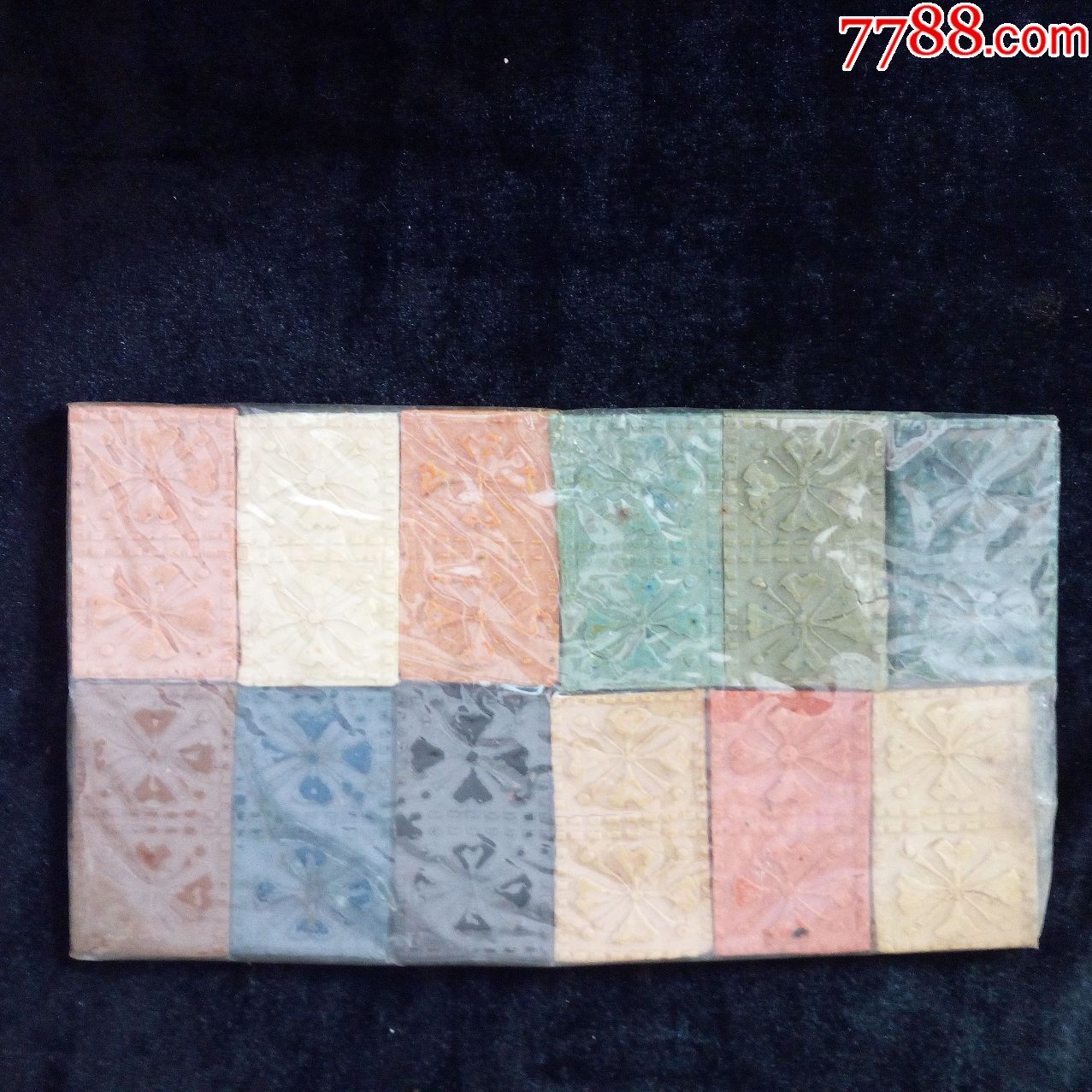 80年代香鹿牌小白兔吹号橡皮泥