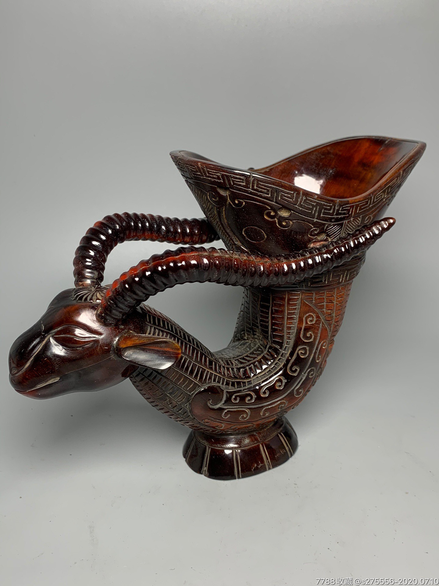 牛角翔羊头角杯