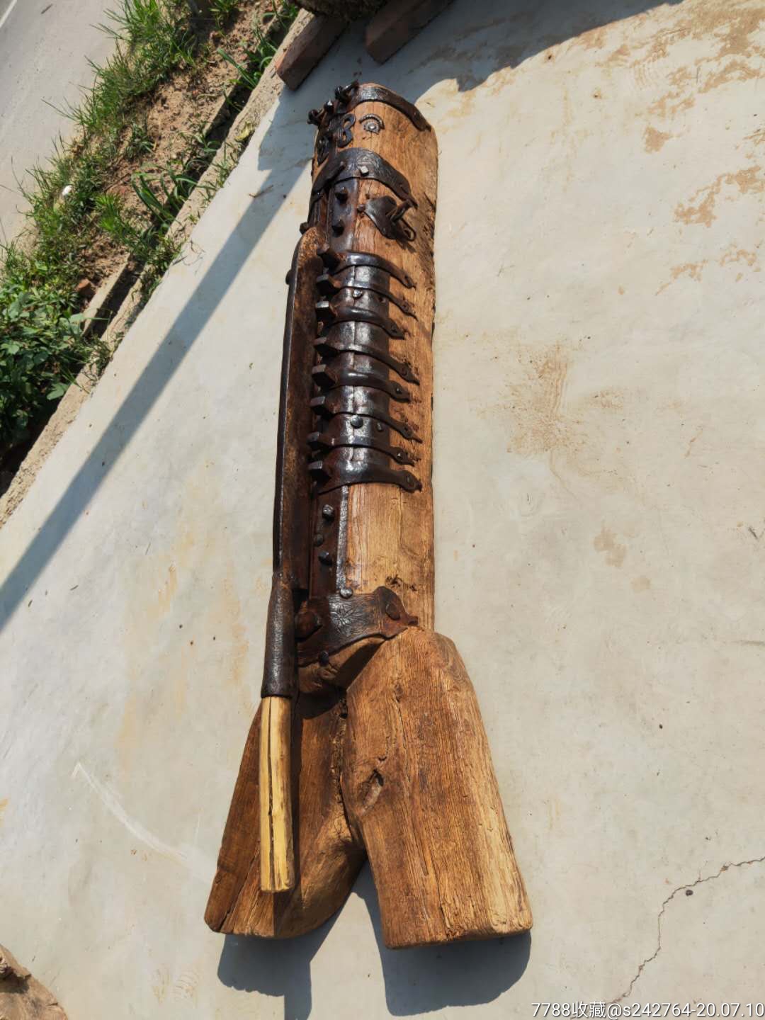 民俗精品.清代老铡刀.纯手工铡身镶满铁艺保存完好正常使用.
