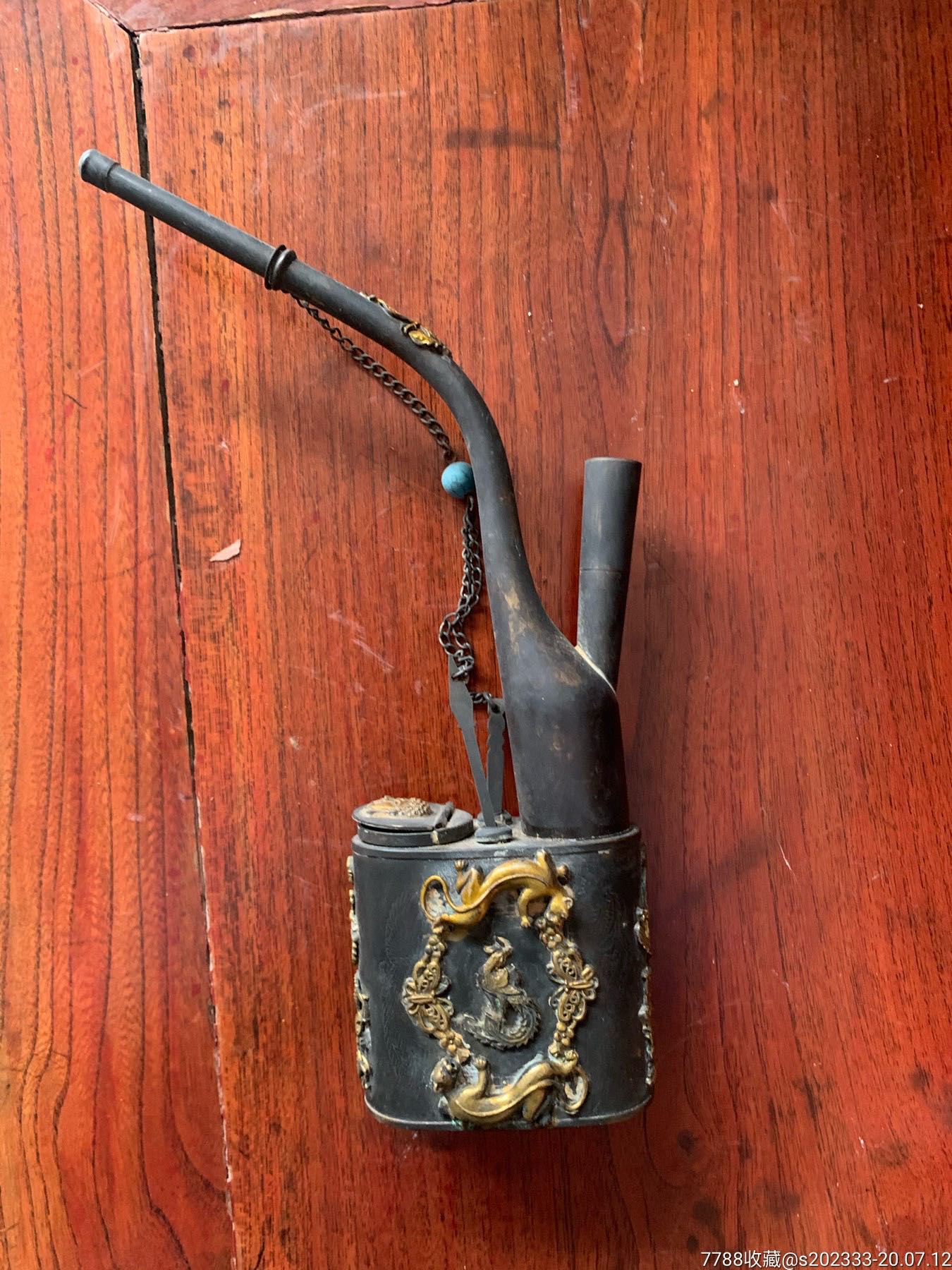 铜鎏金水烟筒,全品