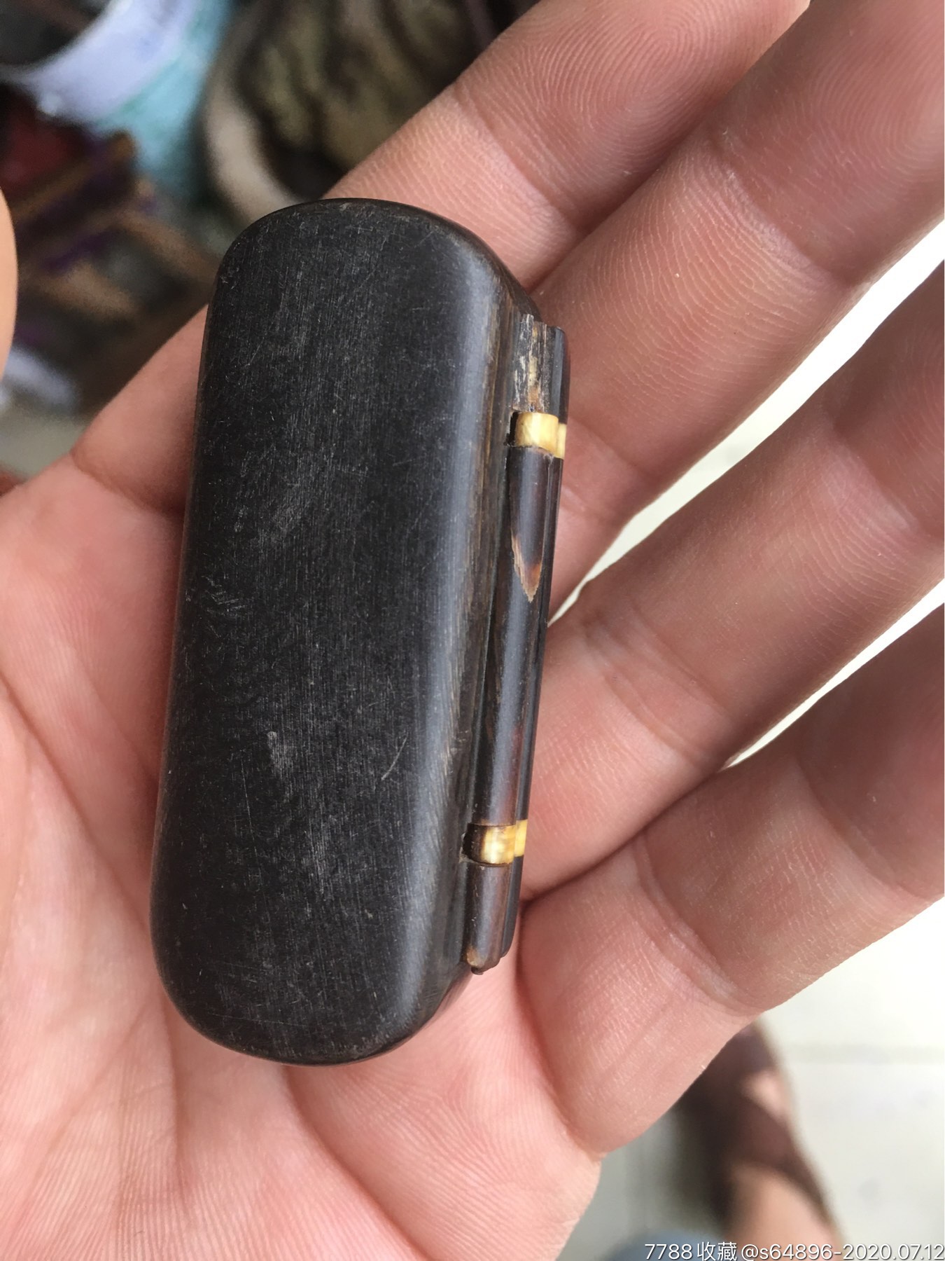 清代美工老牛角印章盒