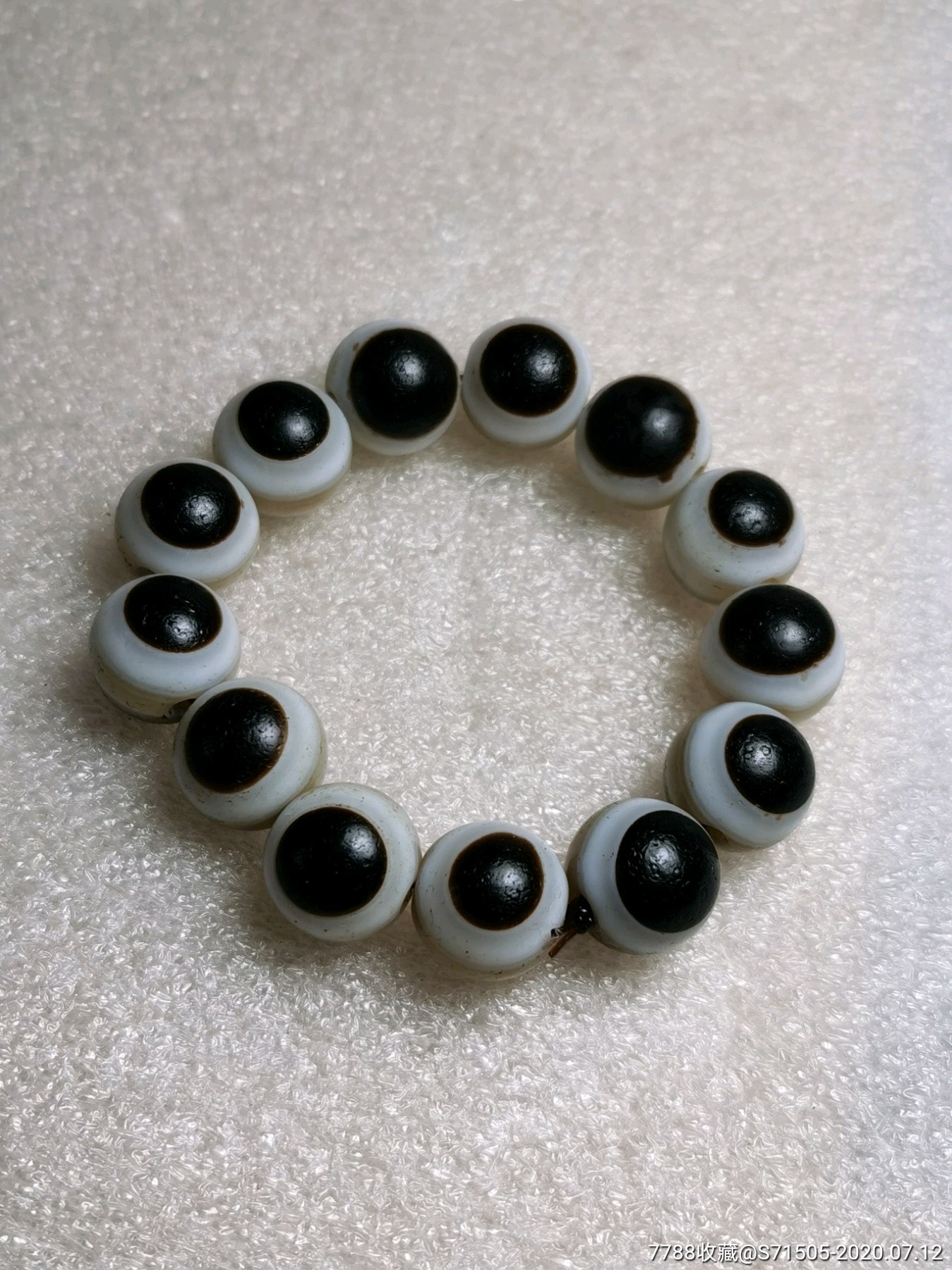 千年老天然药师珠配的手串,也叫天眼天珠,至纯天珠,油光天珠,个头大