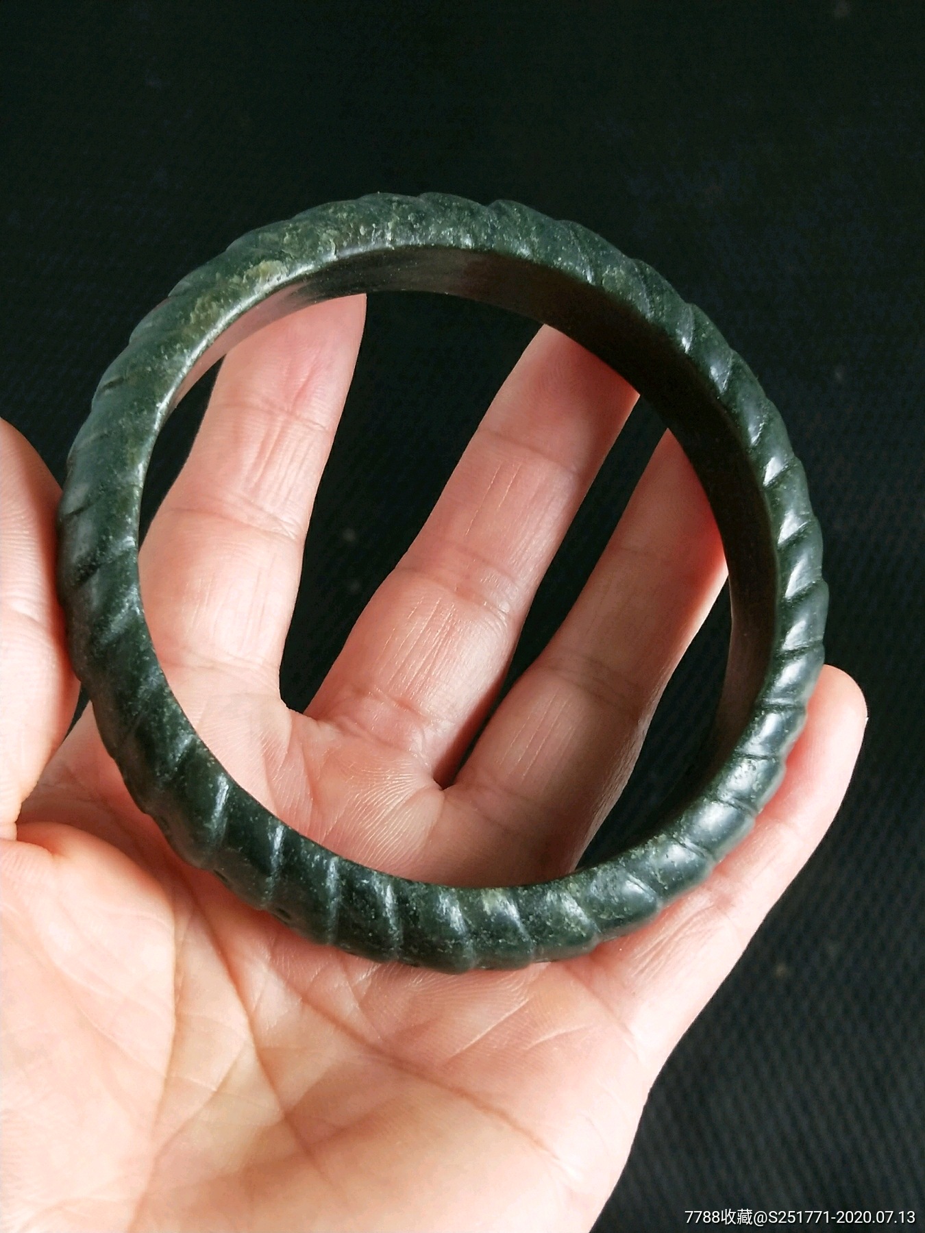 清代墨玉财源滚滚手镯