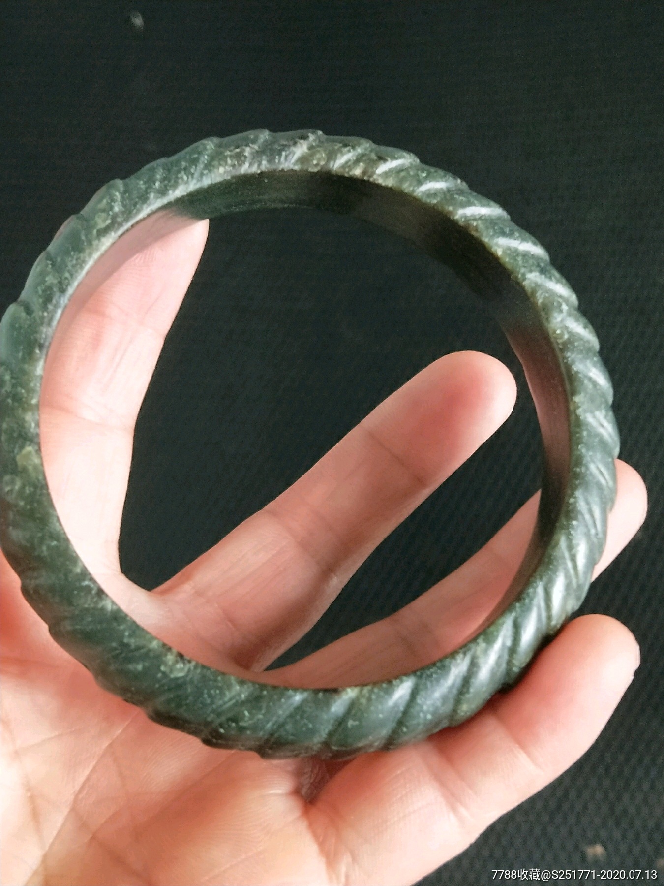 清代墨玉财源滚滚手镯