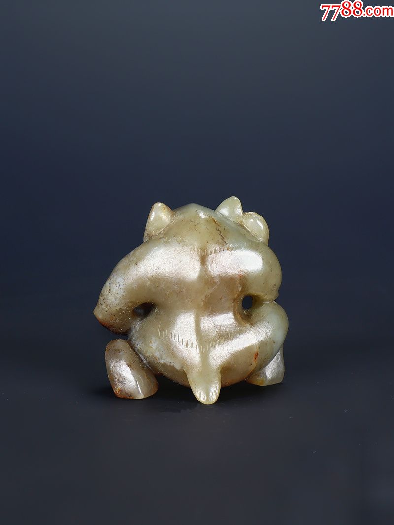 汉代古玉圆雕动物图片