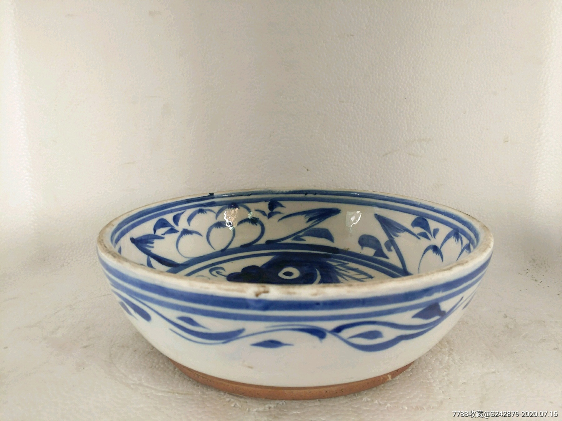 民国青花鱼纹汤盆