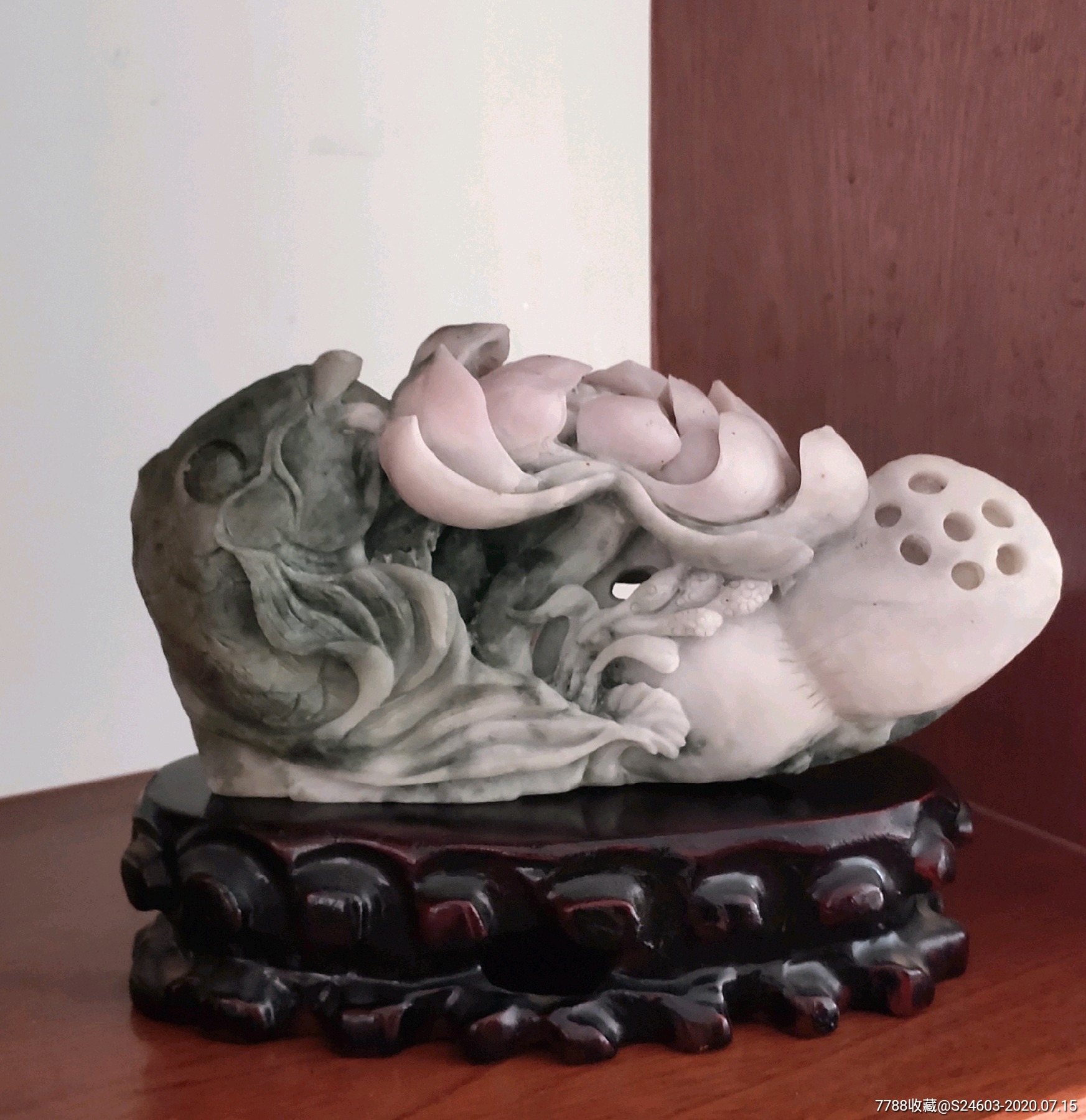 南阳透水芙蓉红独山玉摆件出水芙蓉