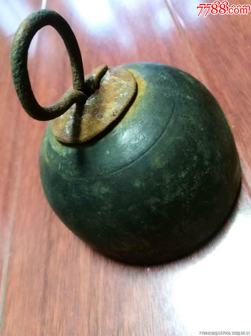 首页 零售 铜杂件 >> 好品大个铜马铃_铜杂件