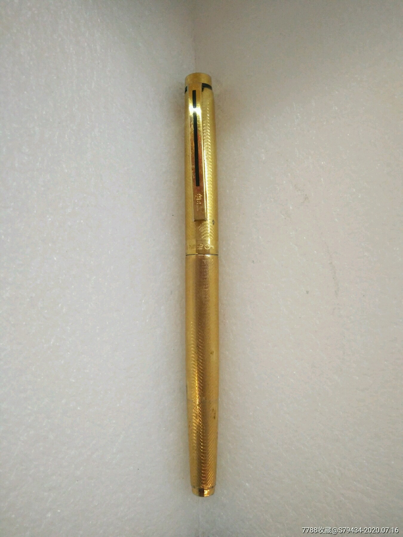 英雄200金笔14k9p金色笔杆具体看简介