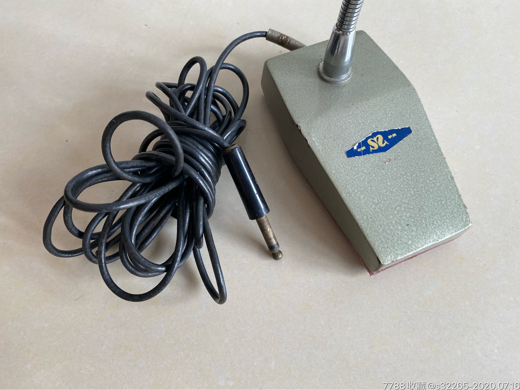 老式话筒早期桌面传话筒老话筒老物件收藏