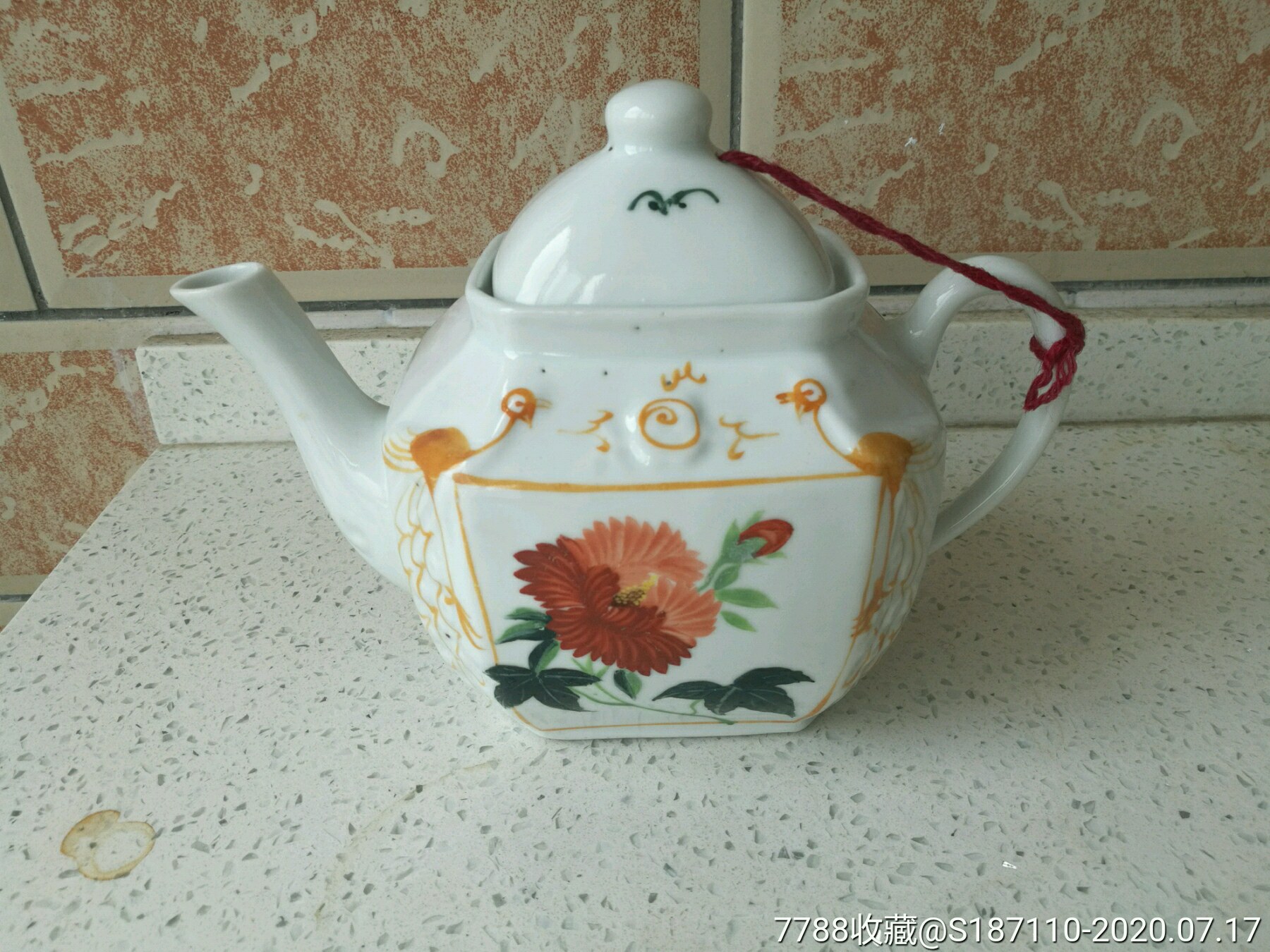 景德镇市手工绘画瓷茶壶