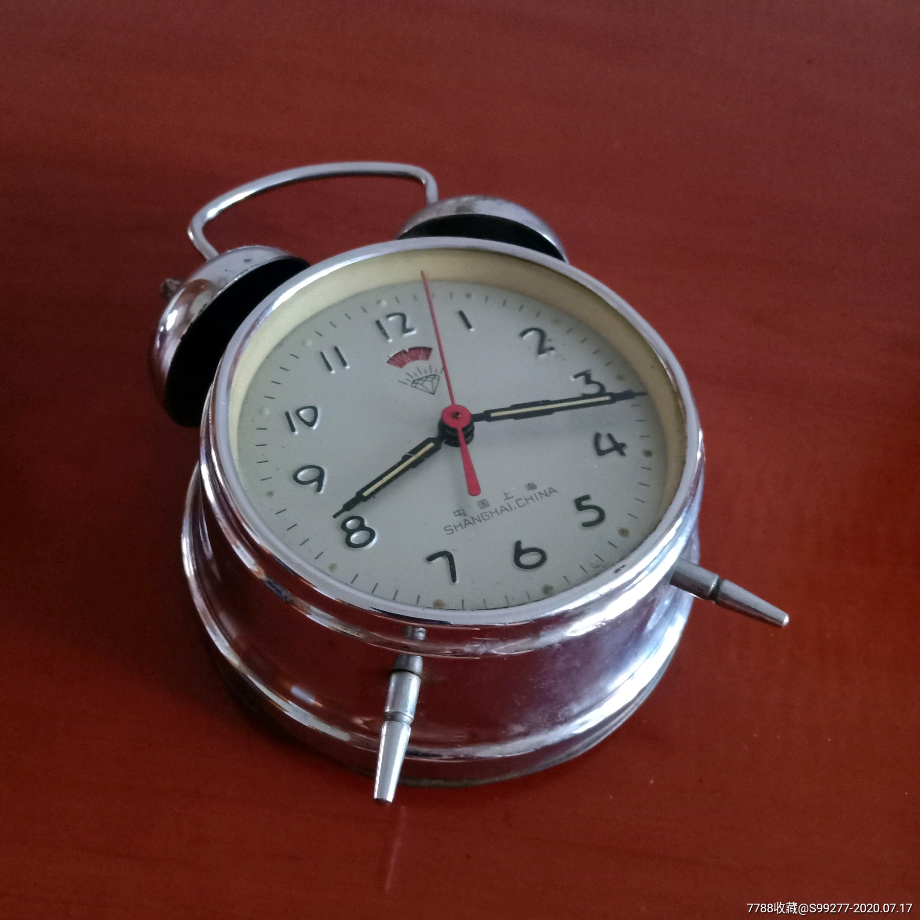 上海产钻石牌全铜机芯老闹钟